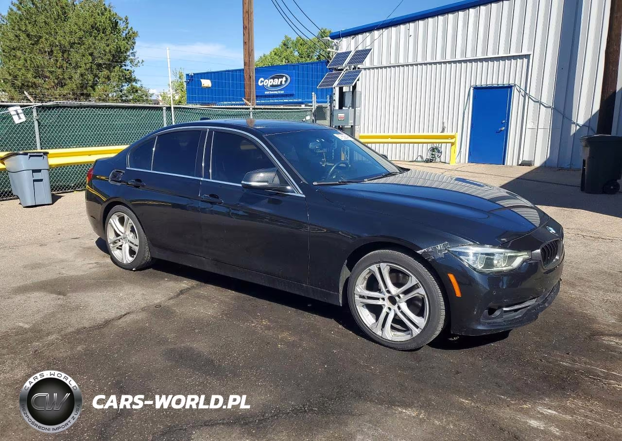 2017 BMW 330 Xi VIN:WBA8D9G38HNU61700 - 4