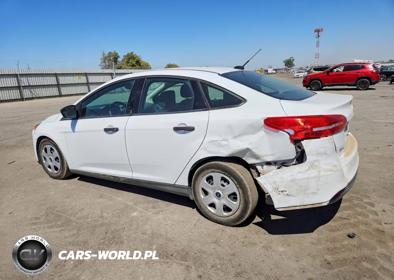 2016 Ford Focus S VIN:1FADP3E26GL216099 - 2
