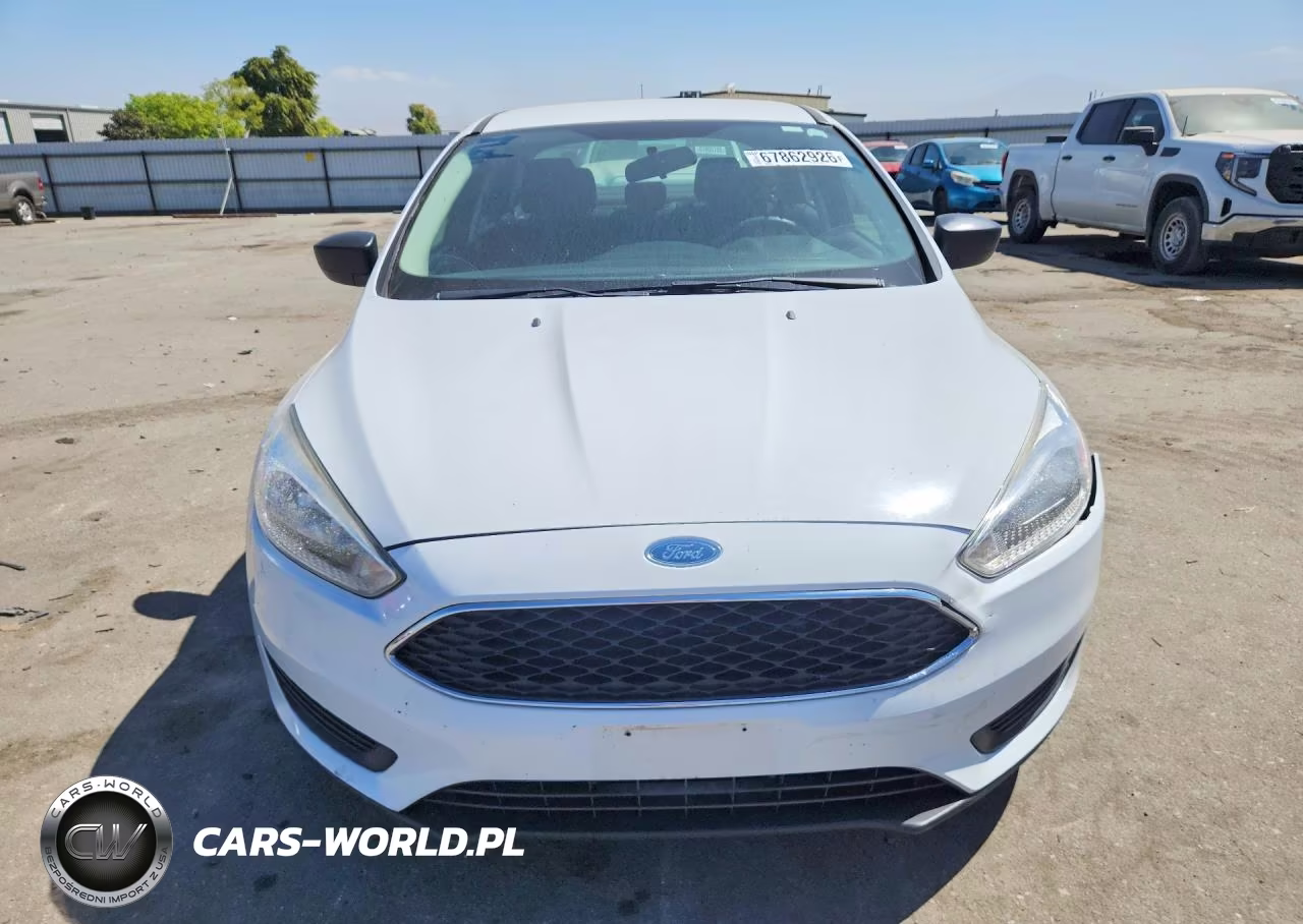 2016 Ford Focus S VIN:1FADP3E26GL216099 - 5