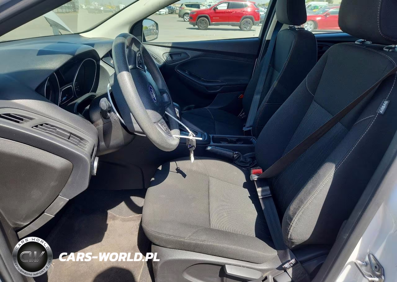 2016 Ford Focus S VIN:1FADP3E26GL216099 - 7