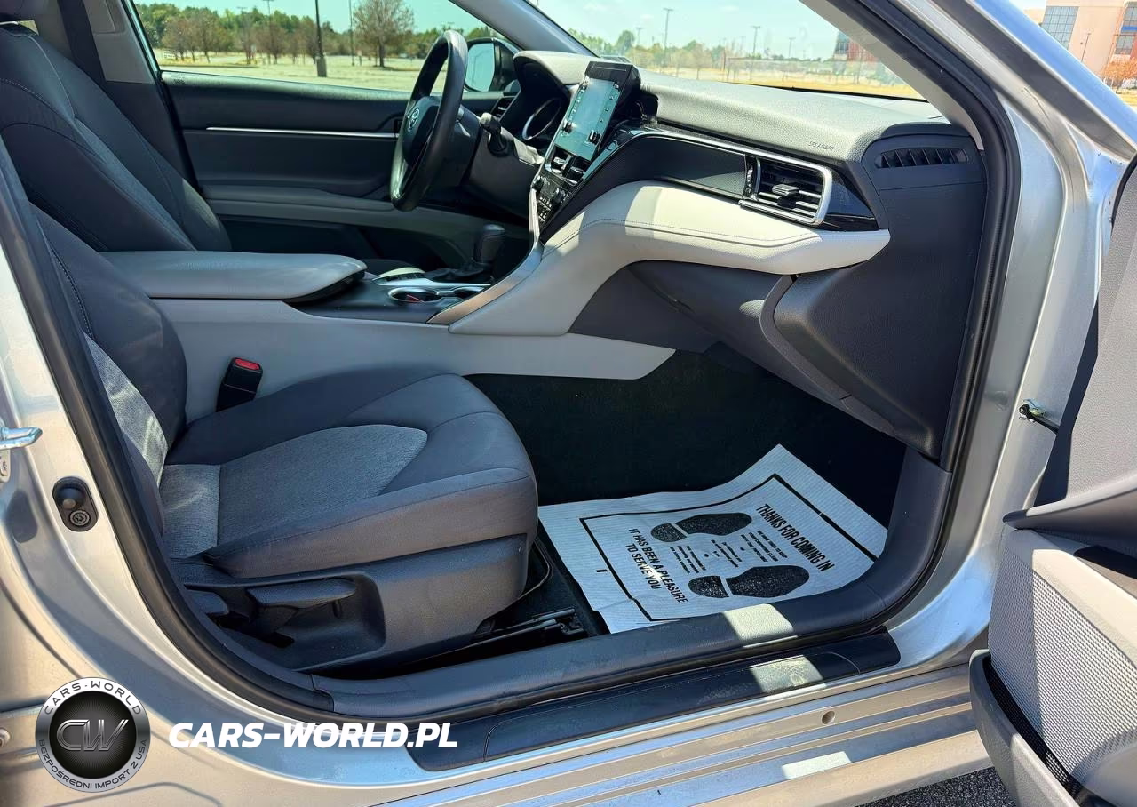 2022 Toyota Camry Le VIN:4T1C31AK3NU574100 - 5