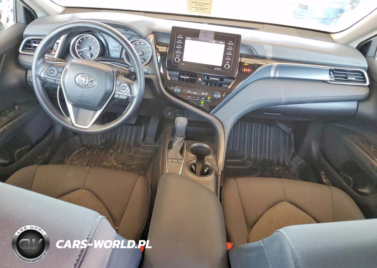 2024 Toyota Camry Le VIN:4T1C11AK0RU899928 - 8