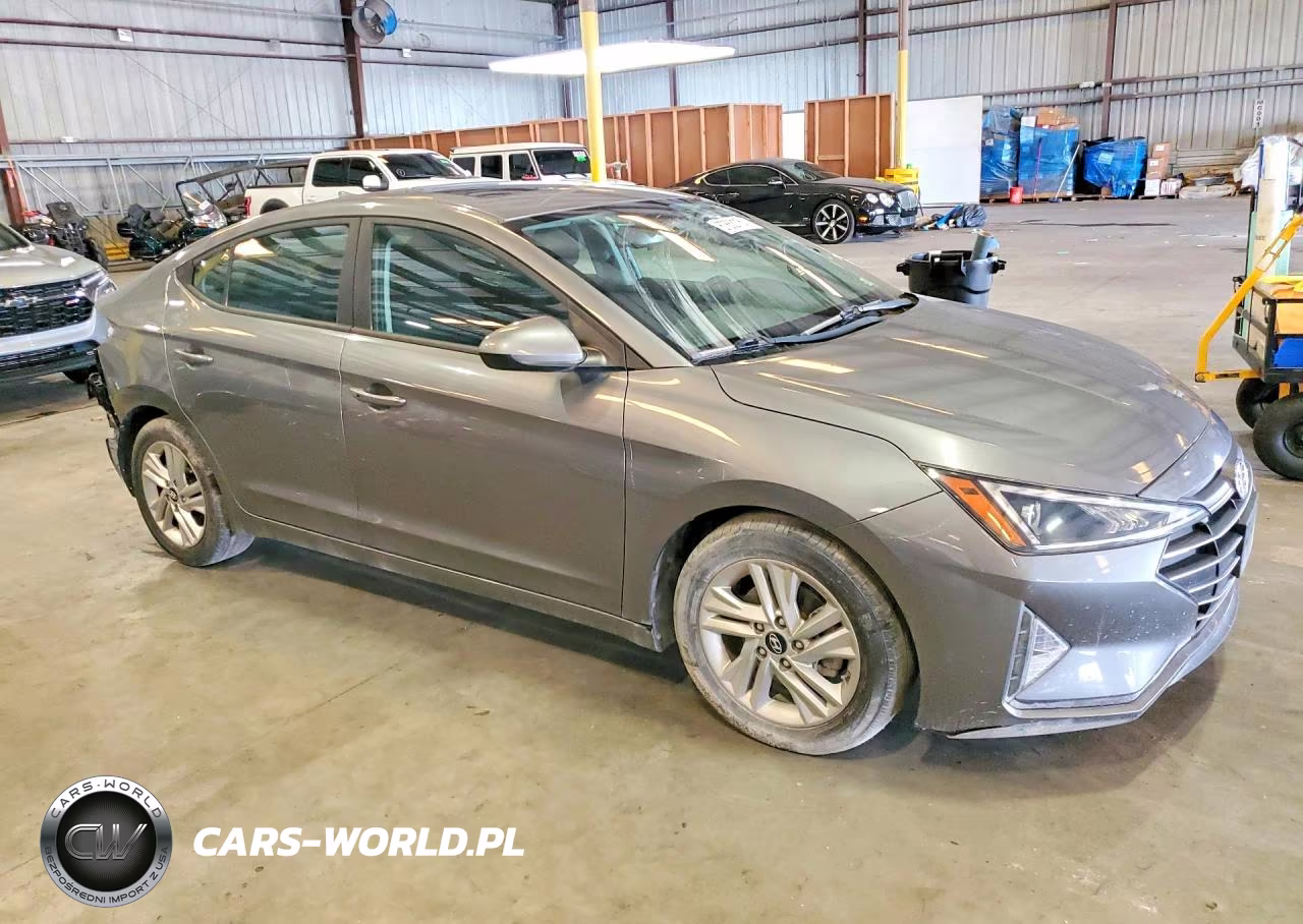 2019 HYUNDAI ELANTRA SEL VIN:5NPD84LF8KH475922 - 4