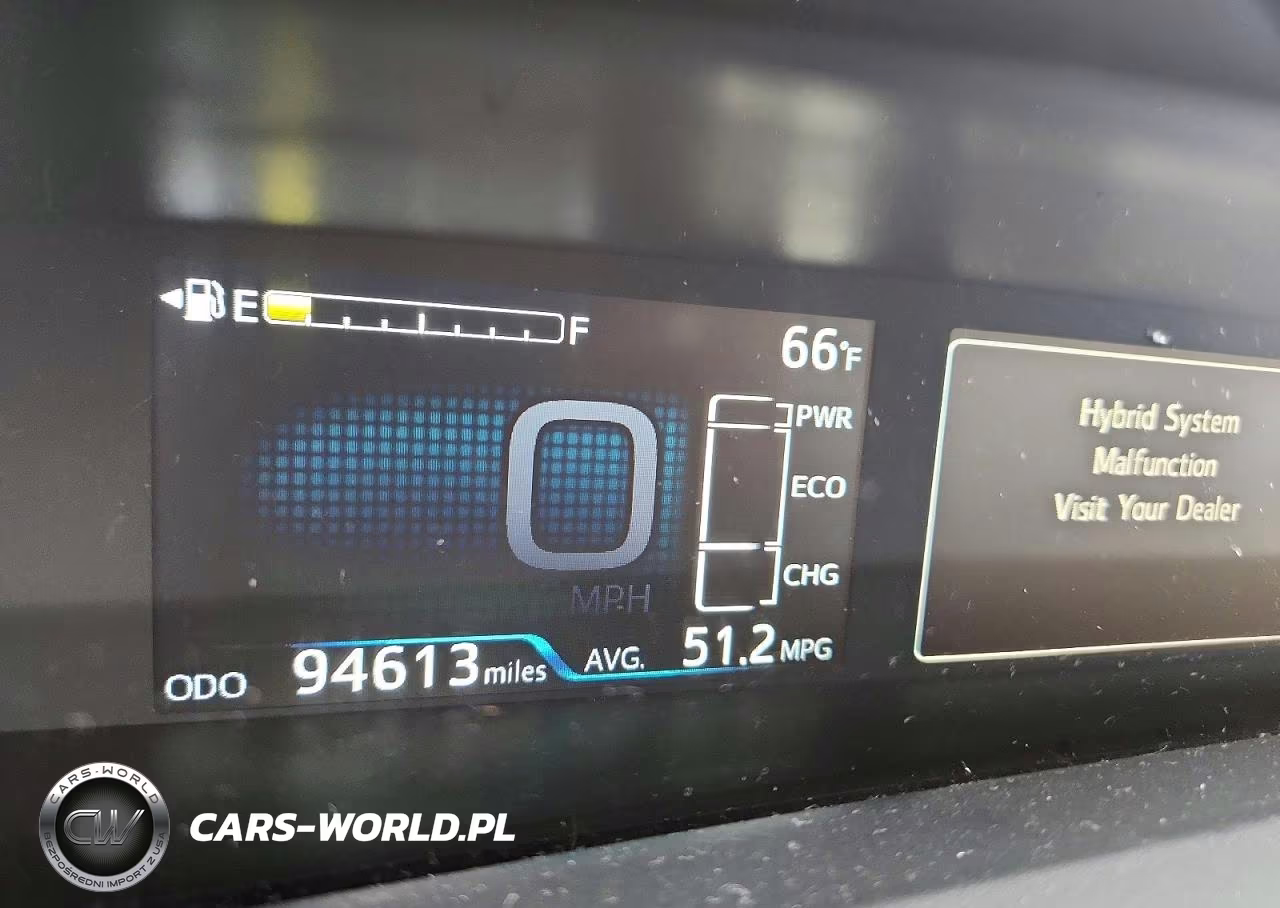 2017 Toyota Prius Four VIN:JTDKARFU0H3050556 - 9
