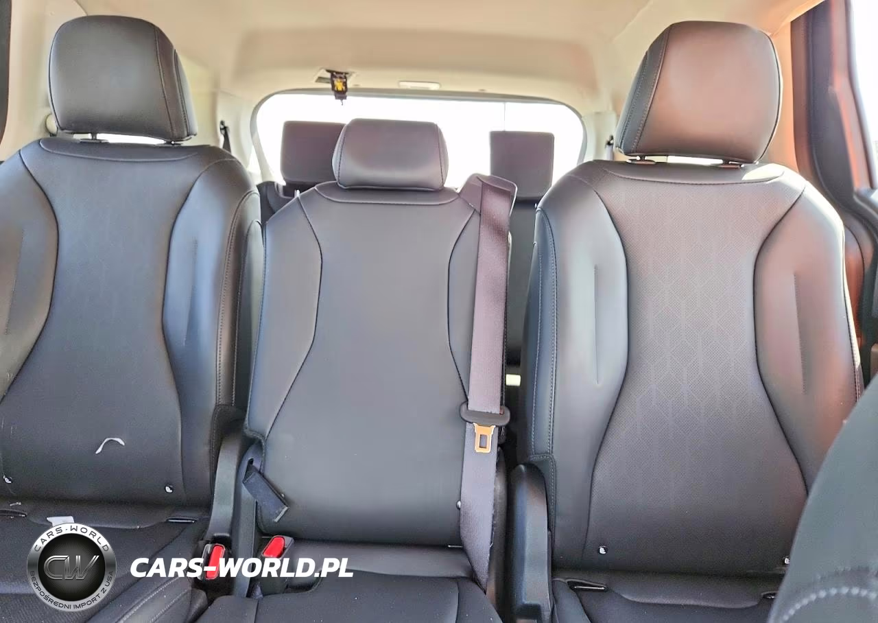 2026 Kia Carnival Lxs VIN:KNDNB5KA7T6161188 - 10