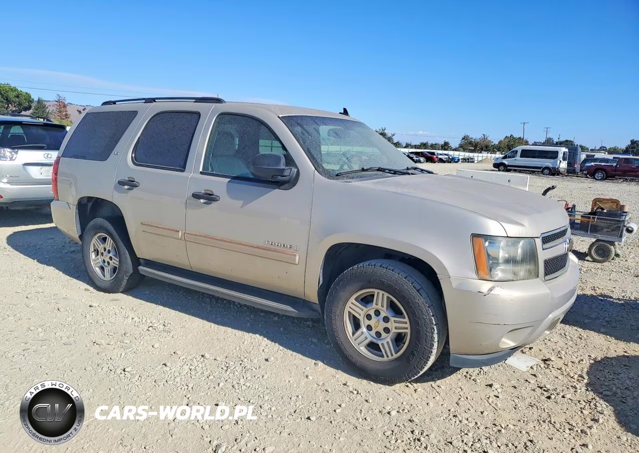 2007 Chevrolet Tahoe C1500 VIN:1GNFC13C47J267103 - 4