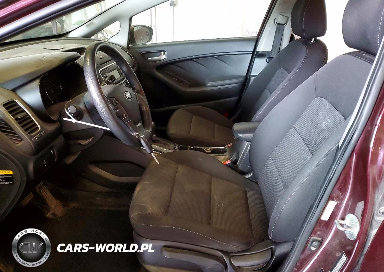 2017 Kia Forte Lx VIN:3KPFK4A78HE071716 - 7