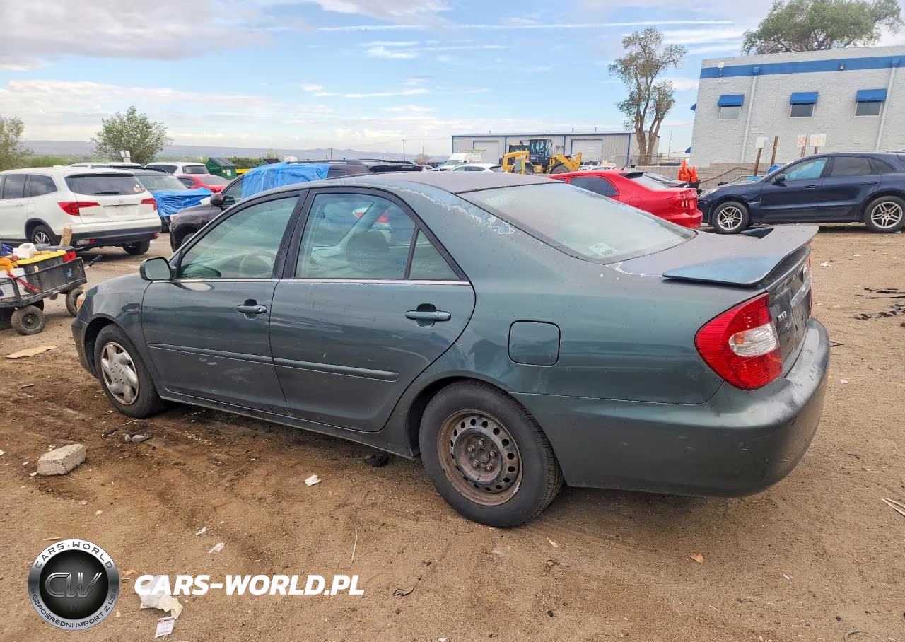 2002 Toyota Camry Le VIN:4T1BE32K12U546176 - 2