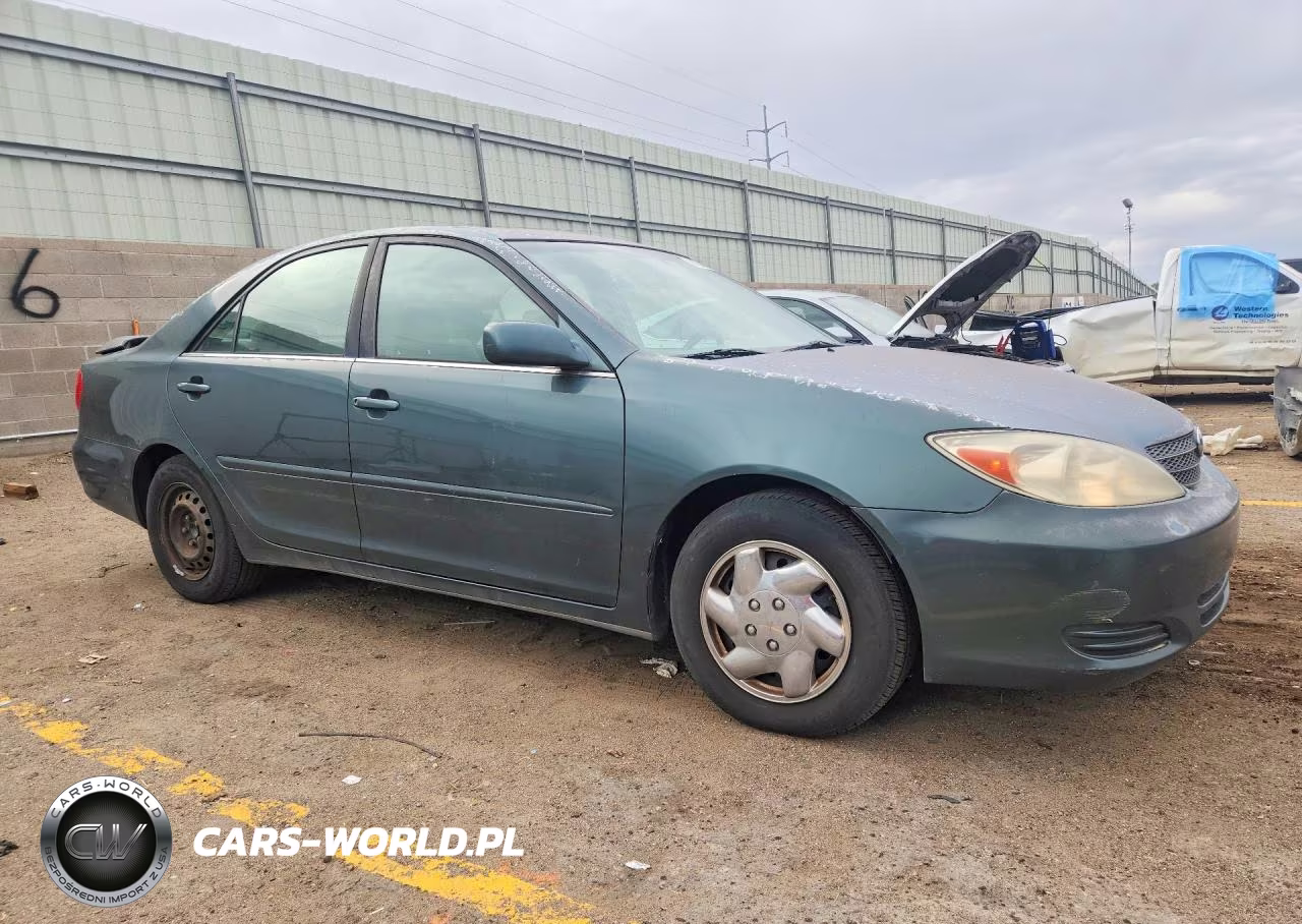 2002 Toyota Camry Le VIN:4T1BE32K12U546176 - 4