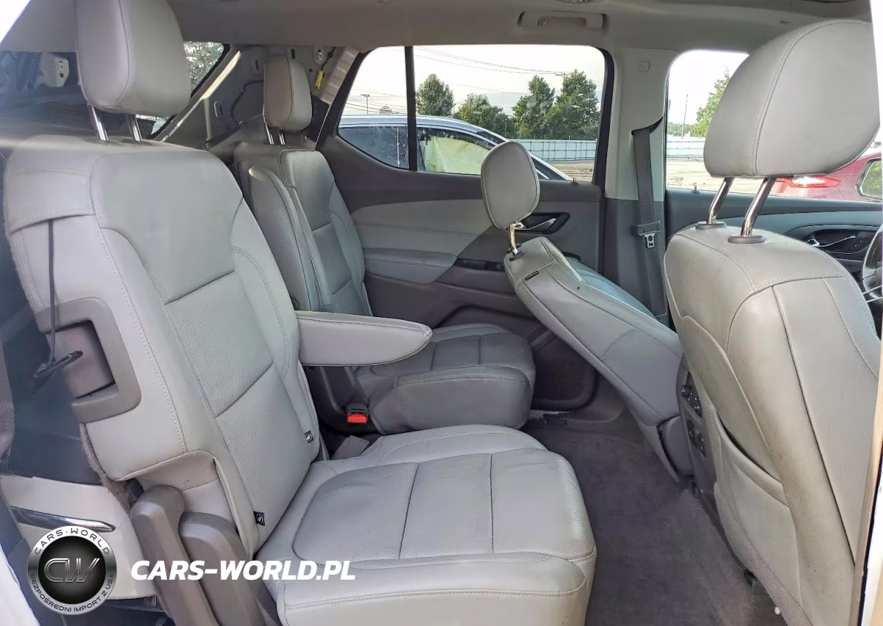 2018 Chevrolet Traverse Premier VIN:1GNERKKW7JJ222160 - 11