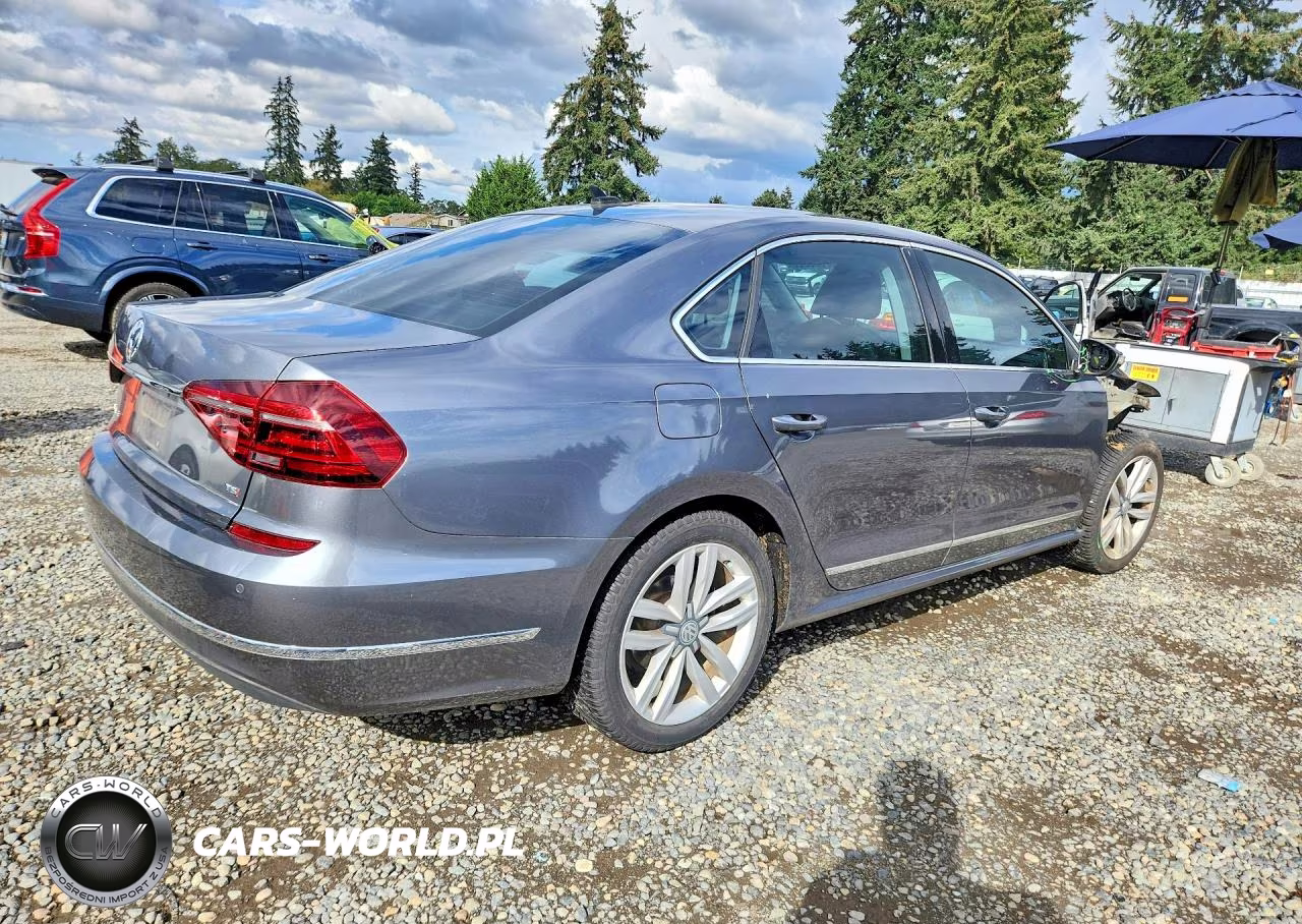 2017 Volkswagen Passat Se VIN:1VWGT7A36HC053672 - 3