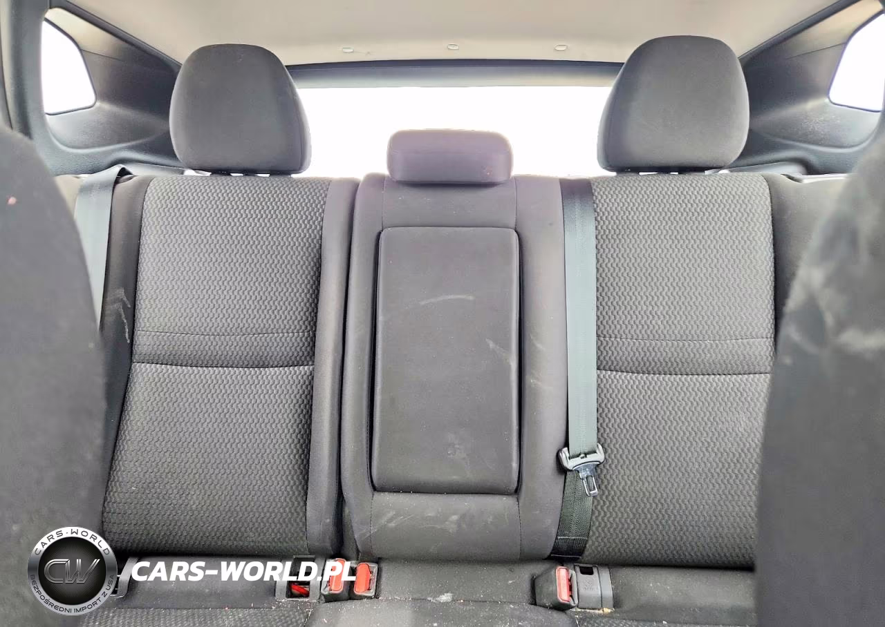 2019 Nissan Rogue Sport S VIN:JN1BJ1CP2KW527352 - 10