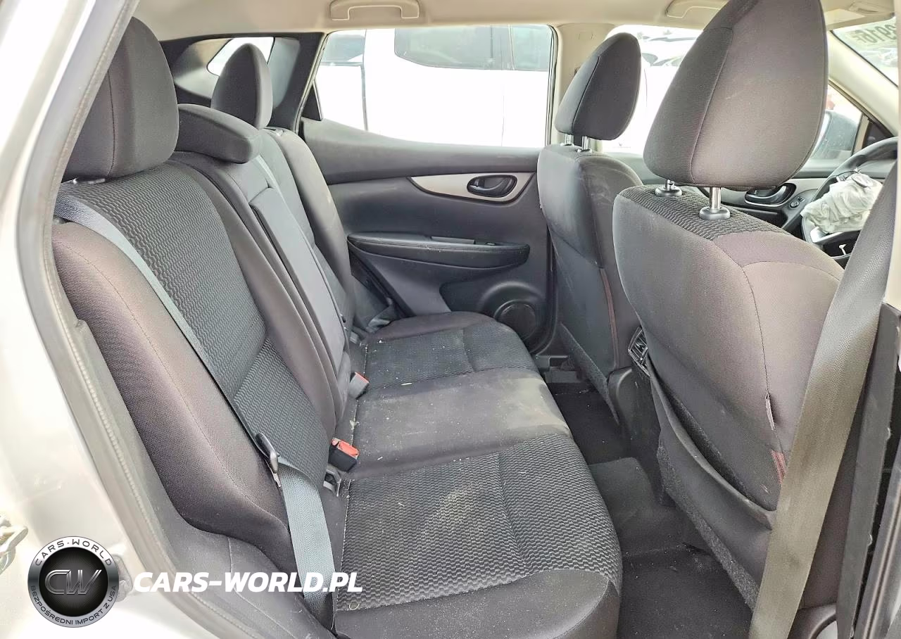 2019 Nissan Rogue Sport S VIN:JN1BJ1CP2KW527352 - 11