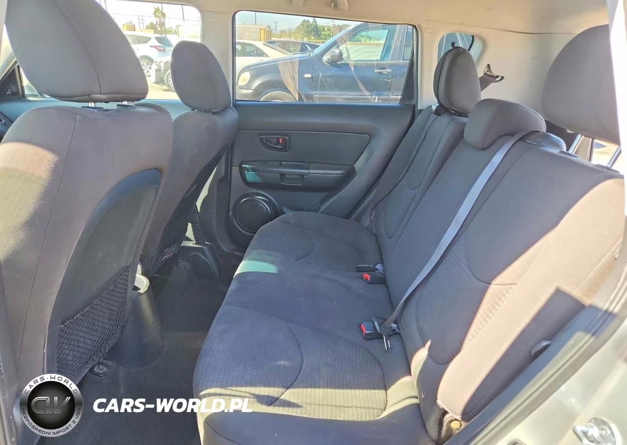 2012 Kia Soul Base VIN:KNDJT2A50C7449871 - 10