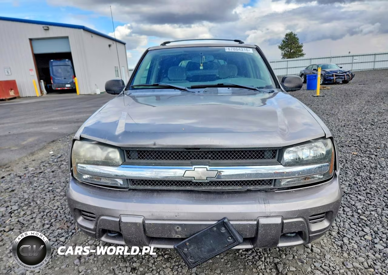 2005 Chevrolet Trailblazer Ls VIN:1GNDT13S052303228 - 5