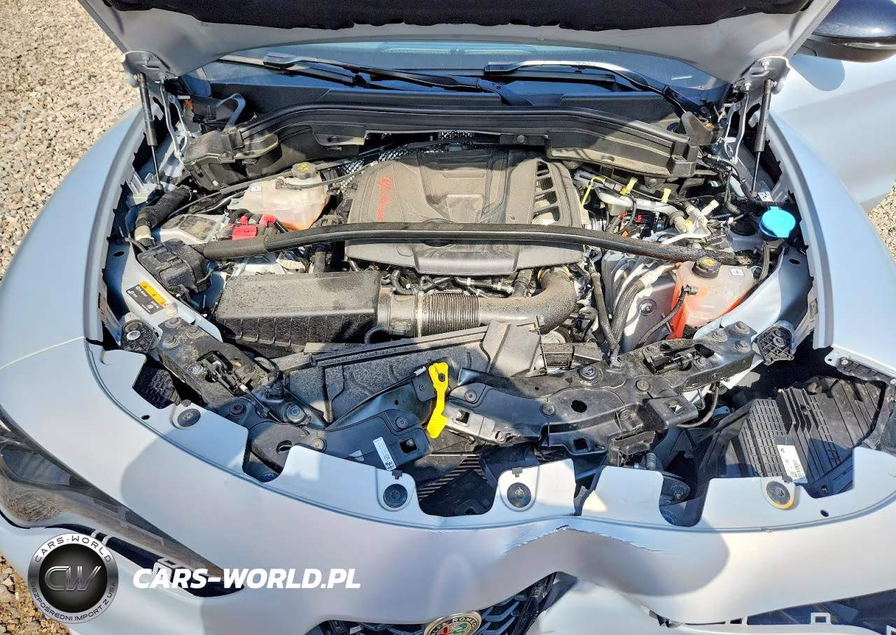 2024 Alfa Romeo Stelvio Ti VIN:ZASPAKBN6R7D76939 - 12