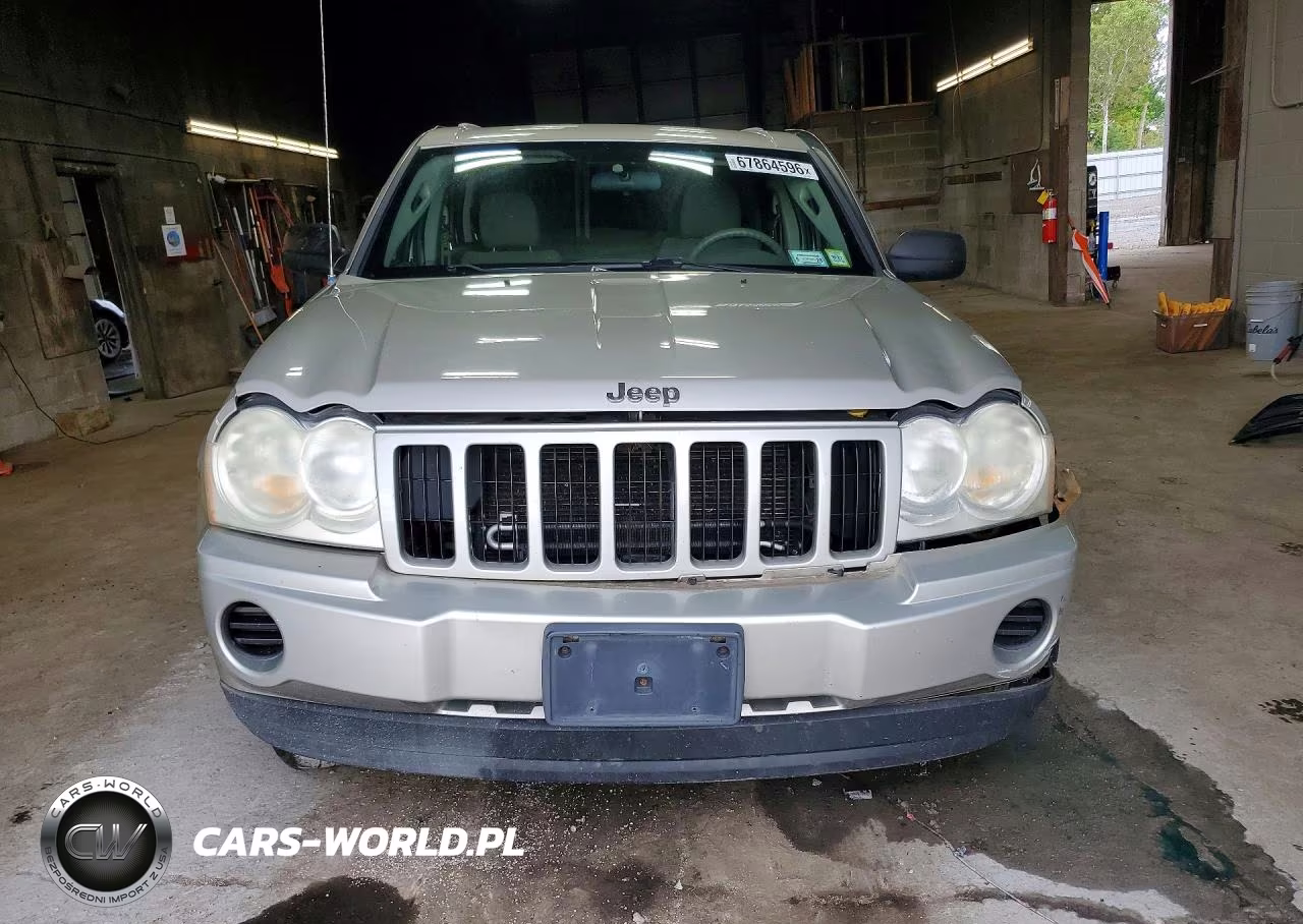 2007 Jeep Grand Cherokee Laredo VIN:1J8GR48K67C665973 - 5