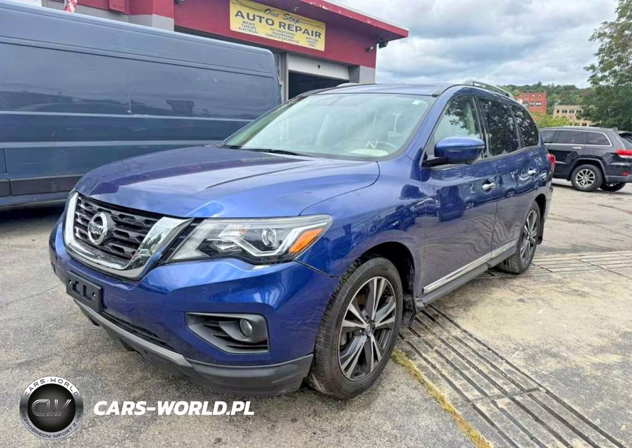 2018 Nissan Pathfinder Platinum