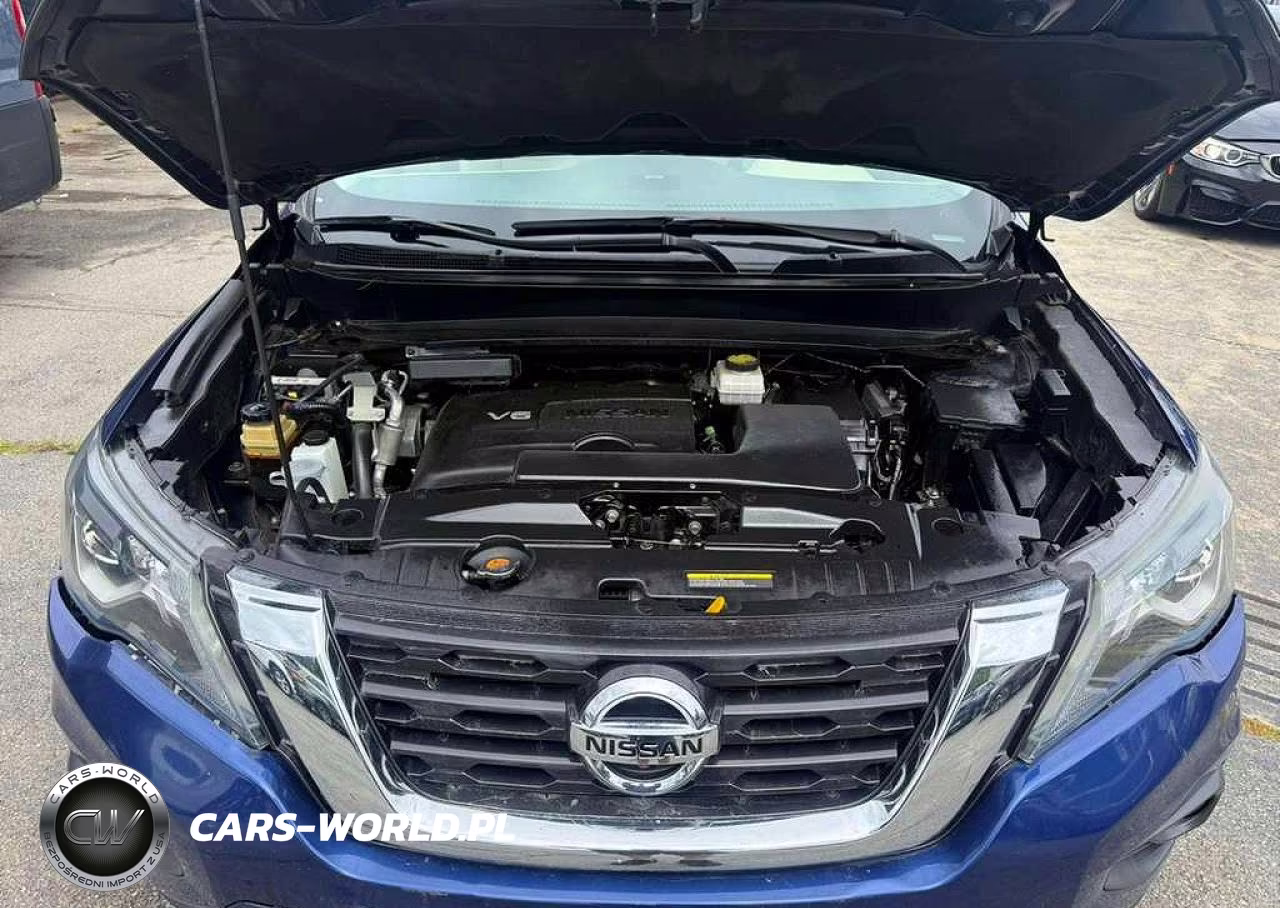 2018 Nissan Pathfinder Platinum VIN:5N1DR2MN0JC620741 - 11