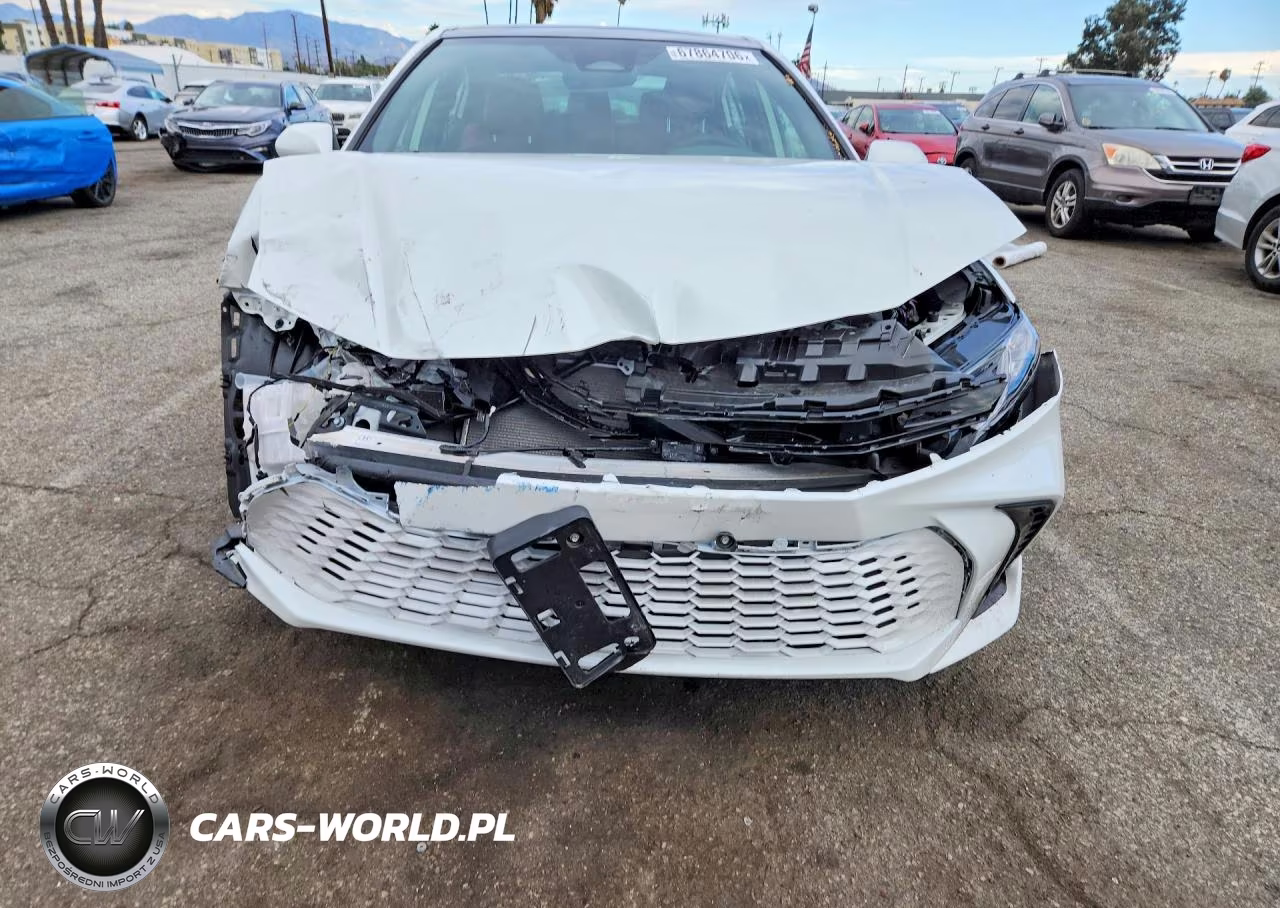 2025 Toyota Camry Xse VIN:4T1DAACK6SU147786 - 5