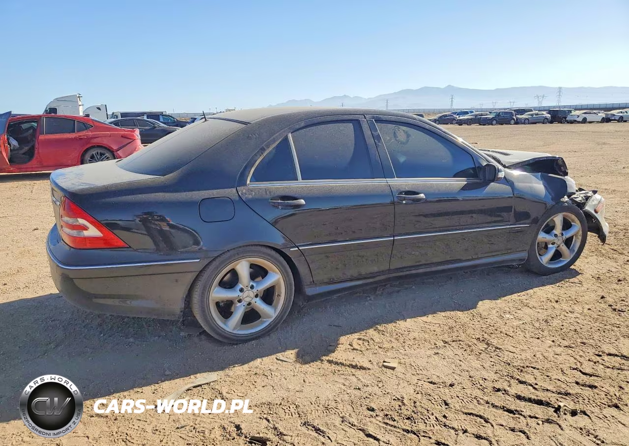 2005 Mercedes-Benz C 230K Sport Sedan VIN:WDBRF40J65F670399 - 3