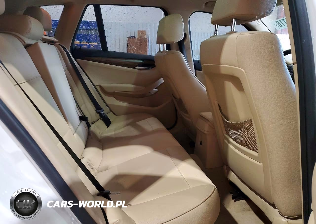 2014 BMW X1 Sdrive28I VIN:WBAVM1C50EVW55581 - 11