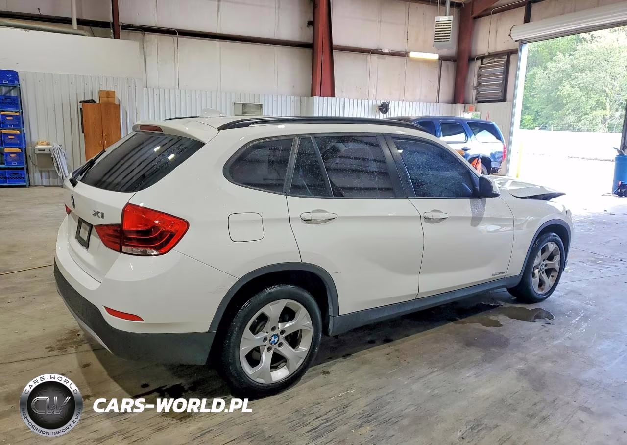 2014 BMW X1 Sdrive28I VIN:WBAVM1C50EVW55581 - 3