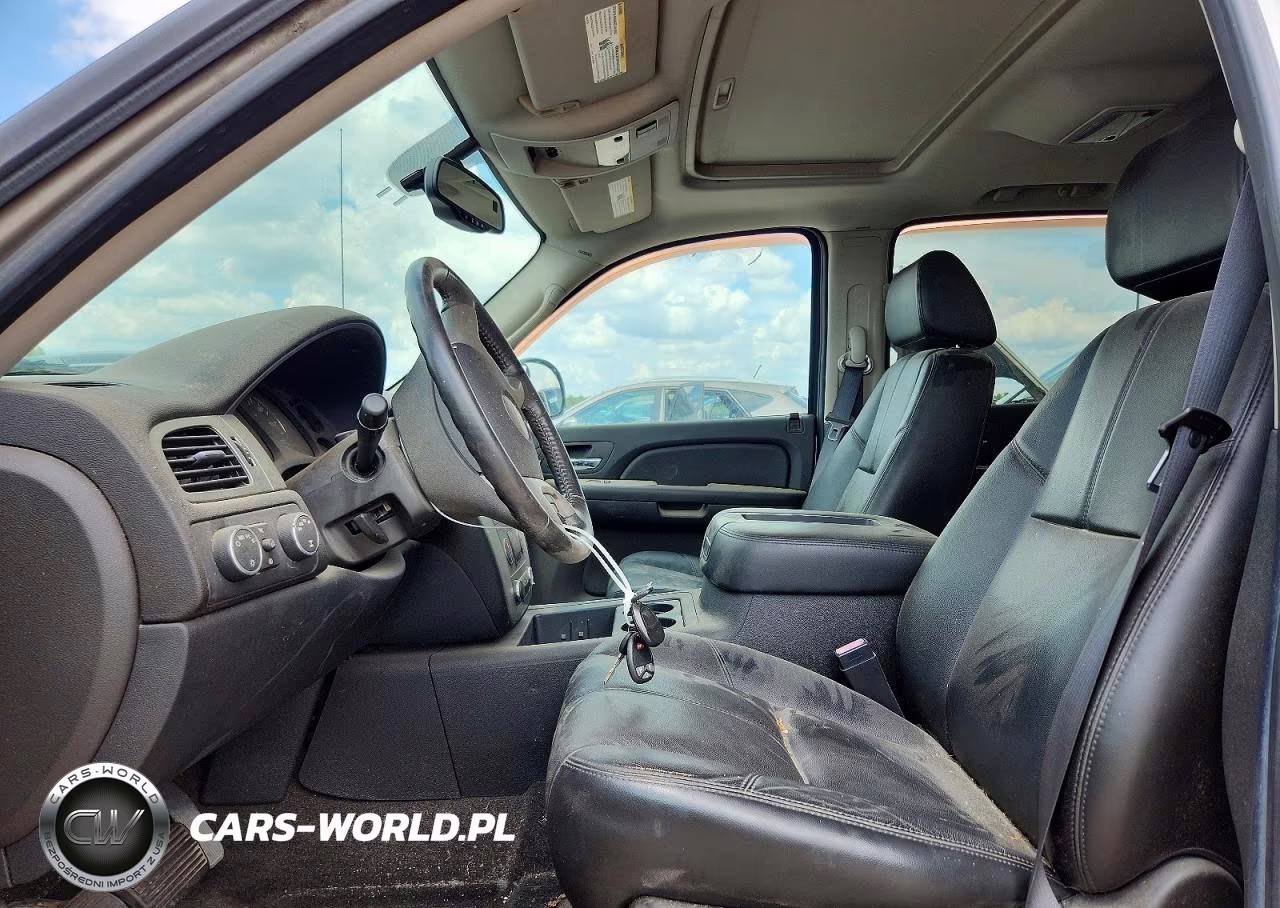 2007 Chevrolet Avalanche K1500 VIN:3GNFK12307G225159 - 7