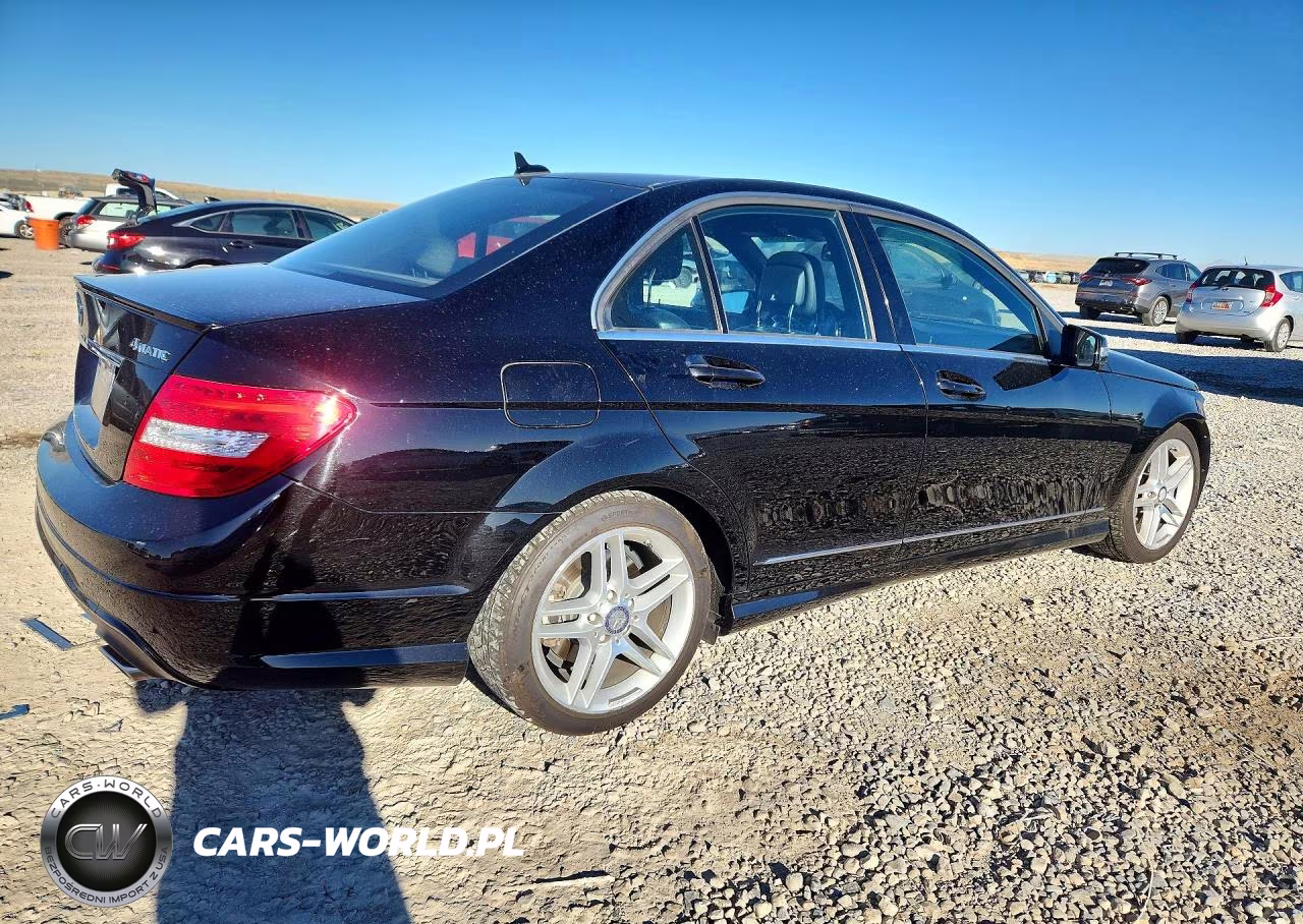 2012 Mercedes-Benz C 300 4Matic VIN:WDDGF8BB9CR191448 - 3