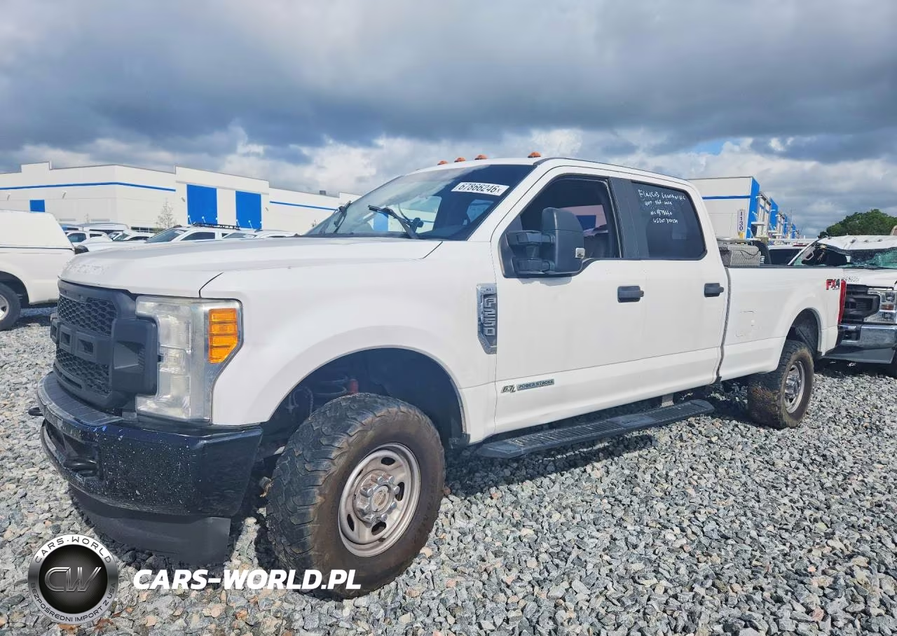 2017 Ford F250 Super Duty VIN:1FT7W2BT0HED64692 - 1