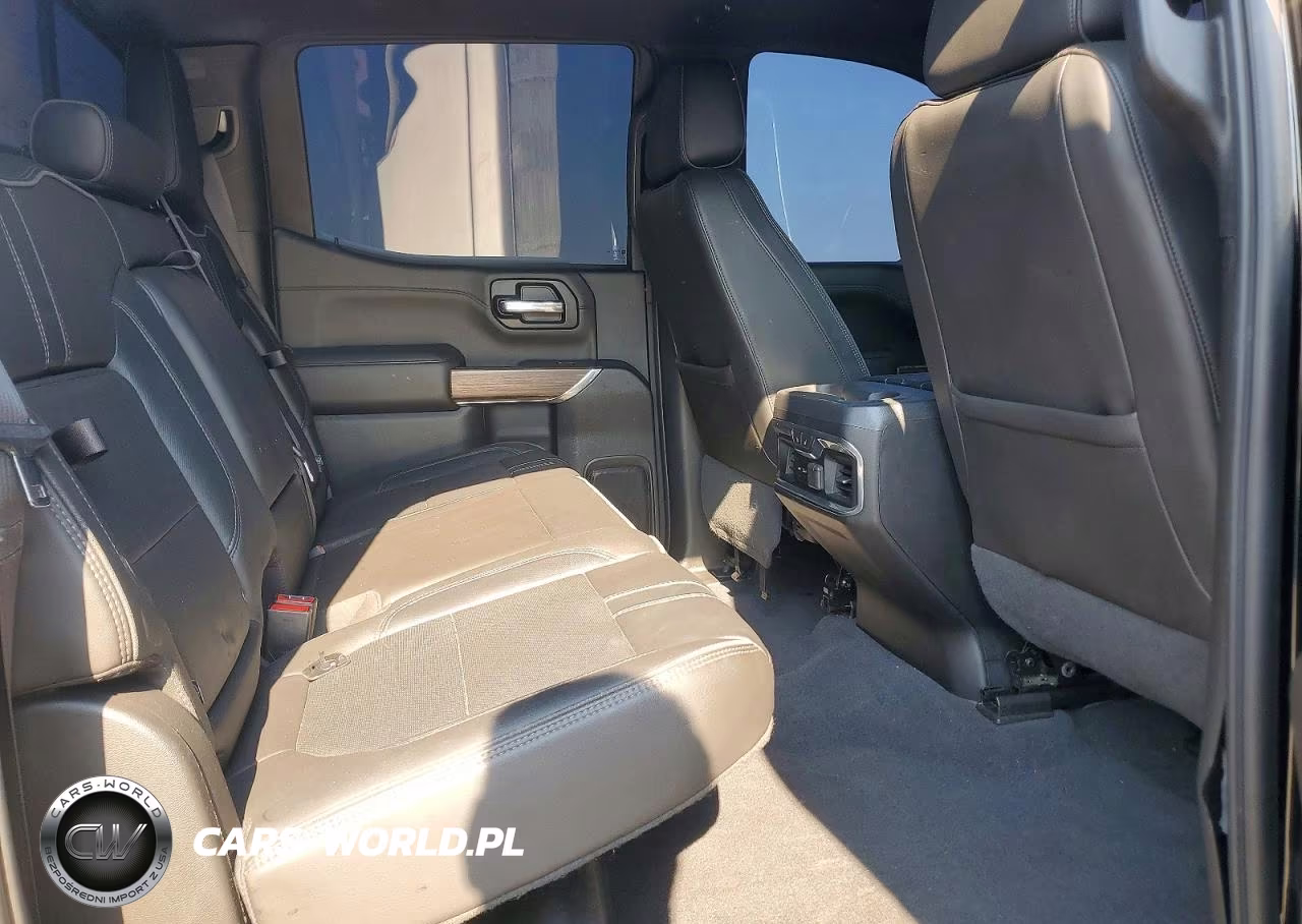 2019 Chevrolet Silverado K1500 High Country VIN:1GCUYHELXKZ361052 - 10