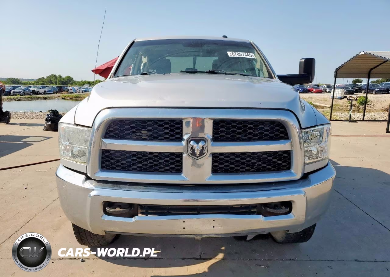 2018 Ram 2500 St VIN:3C6UR5HJ7JG125986 - 5