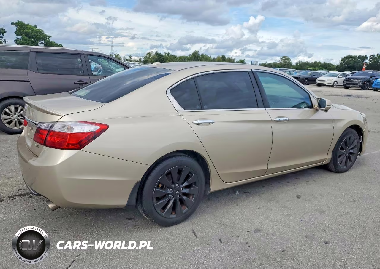 2014 Honda Accord Exl VIN:1HGCR3F85EA024668 - 3