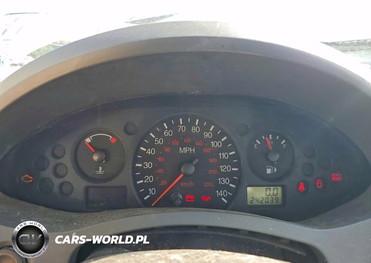2005 Ford Focus Zx4 VIN:1FAFP34NX5W222889 - 9