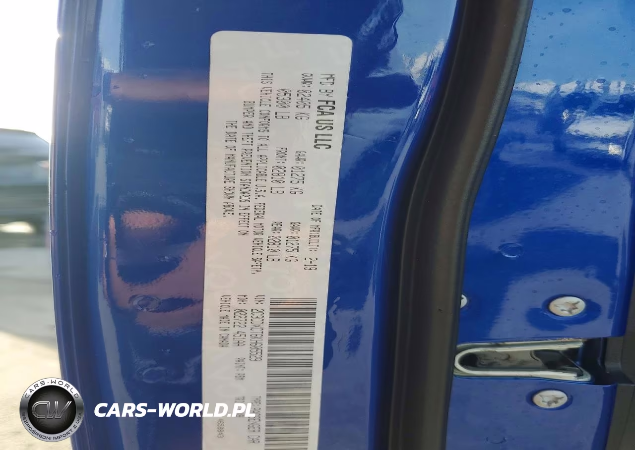 2019 Dodge Charger R-T VIN:2C3CDXCT6KH605529 - 12