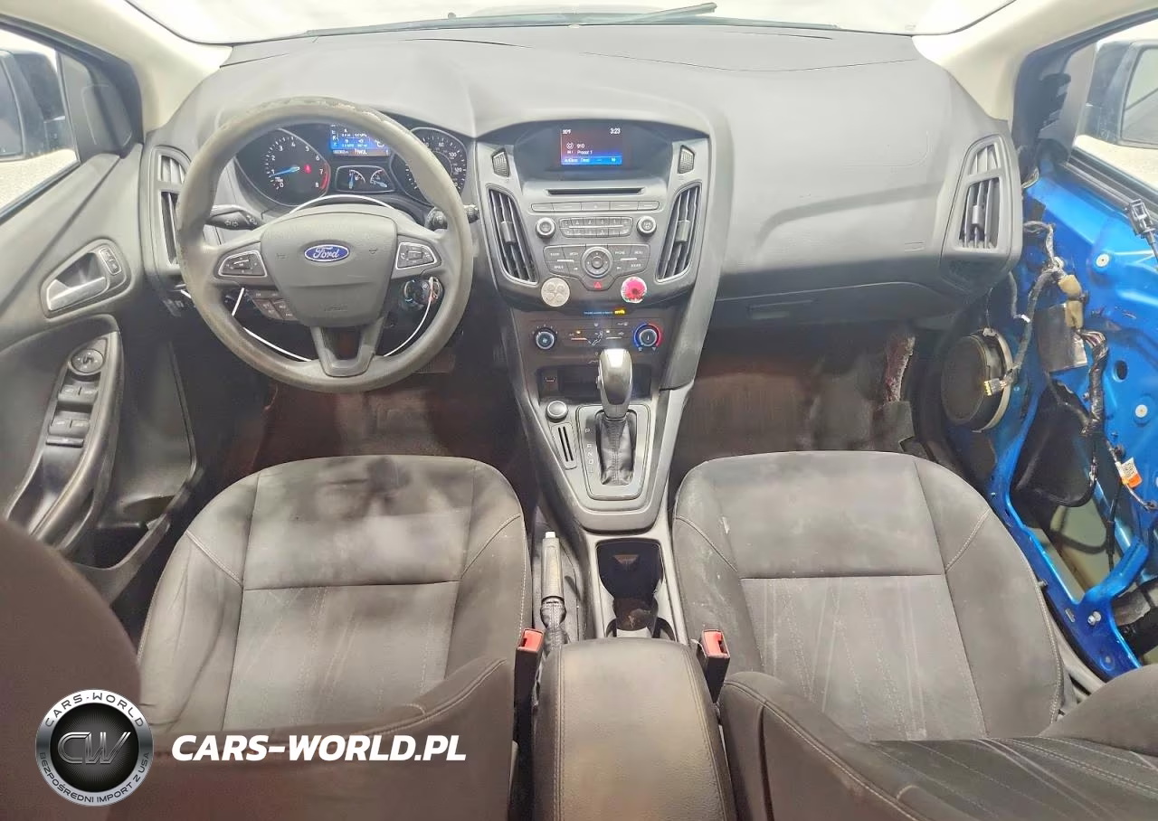 2016 Ford Focus Se VIN:1FADP3K21GL272083 - 8