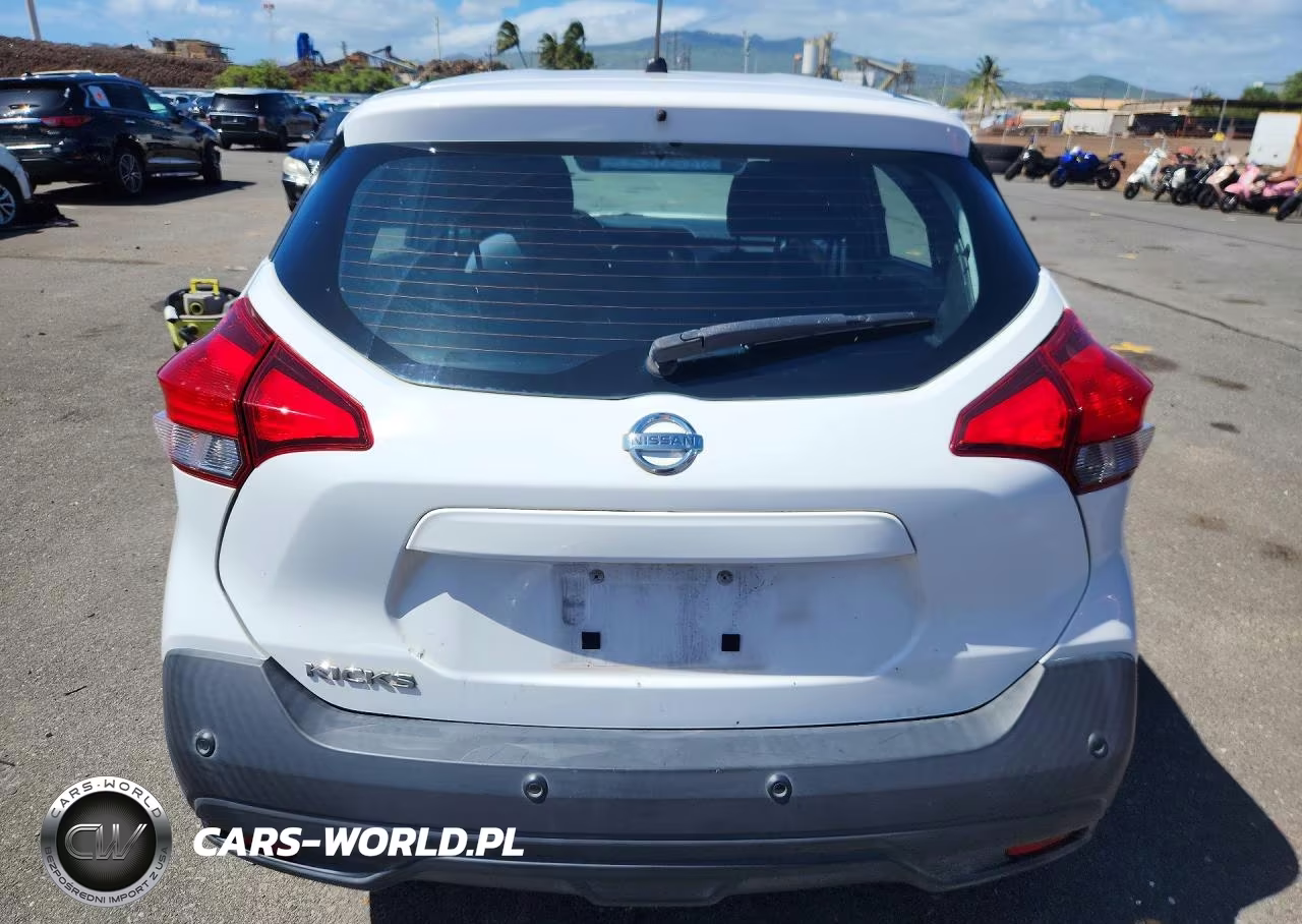 2020 Nissan Kicks S VIN:3N1CP5BV8LL501422 - 6