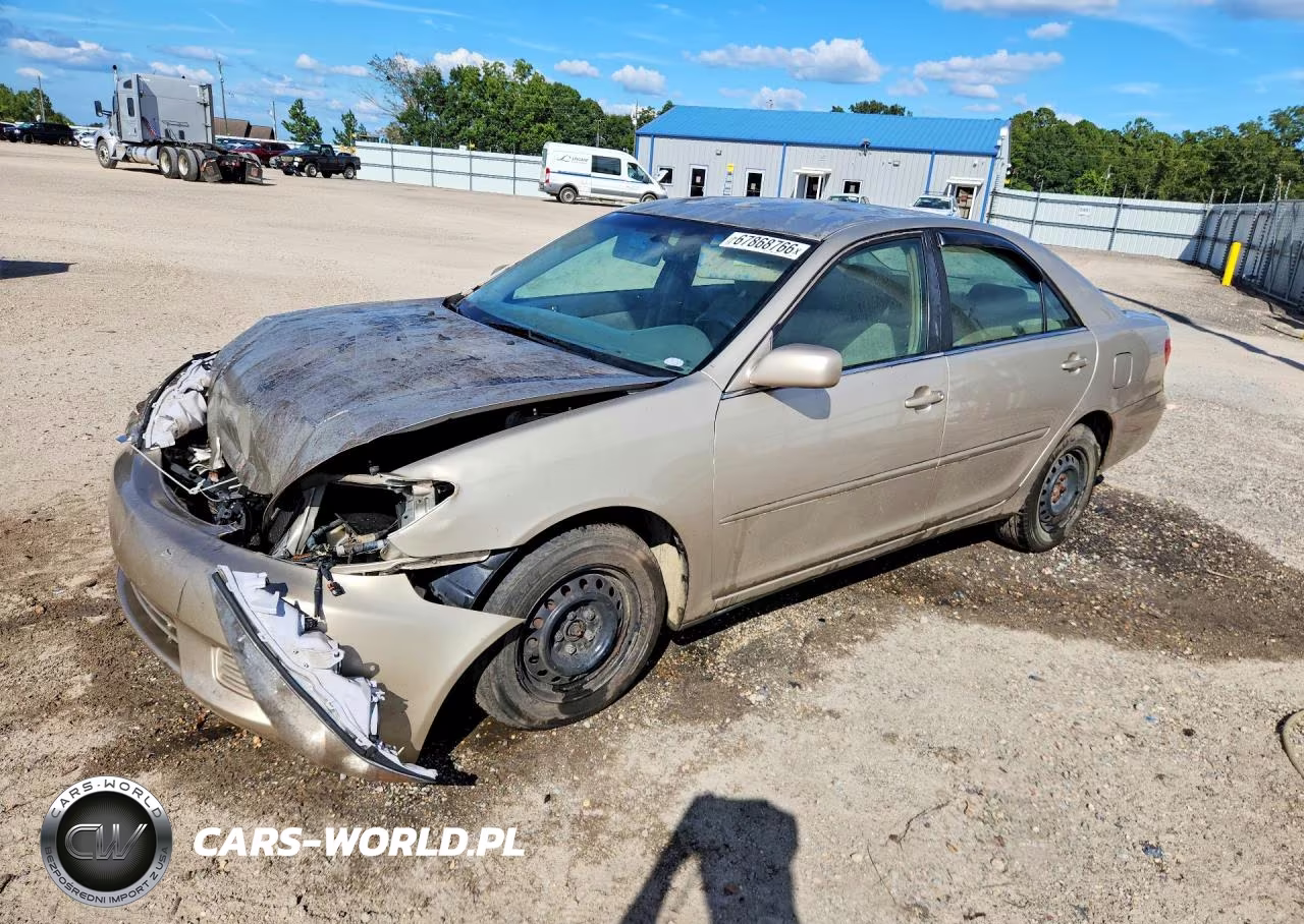 2005 Toyota Camry Le – zdjęcie 1 z 12