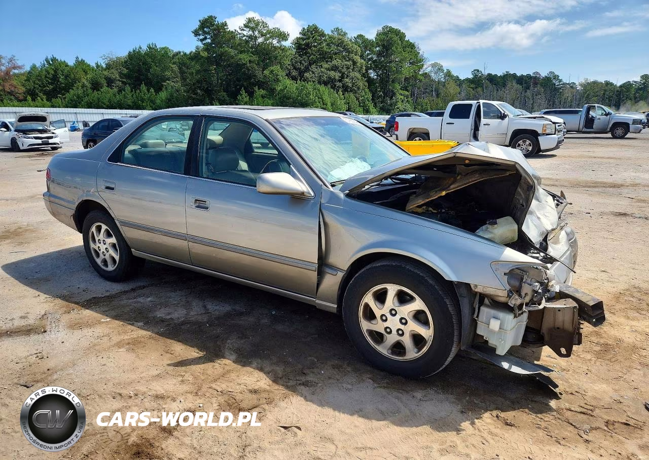 1997 Toyota Camry Xle V6 VIN:JT2BF22K5V0073785 - 4
