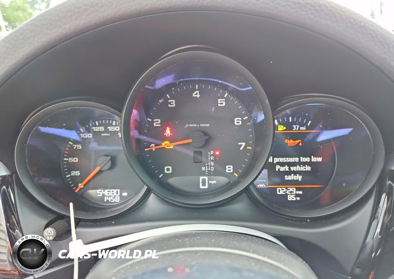 2020 Porsche Macan VIN:WP1AA2A5XLLB05329 - 9