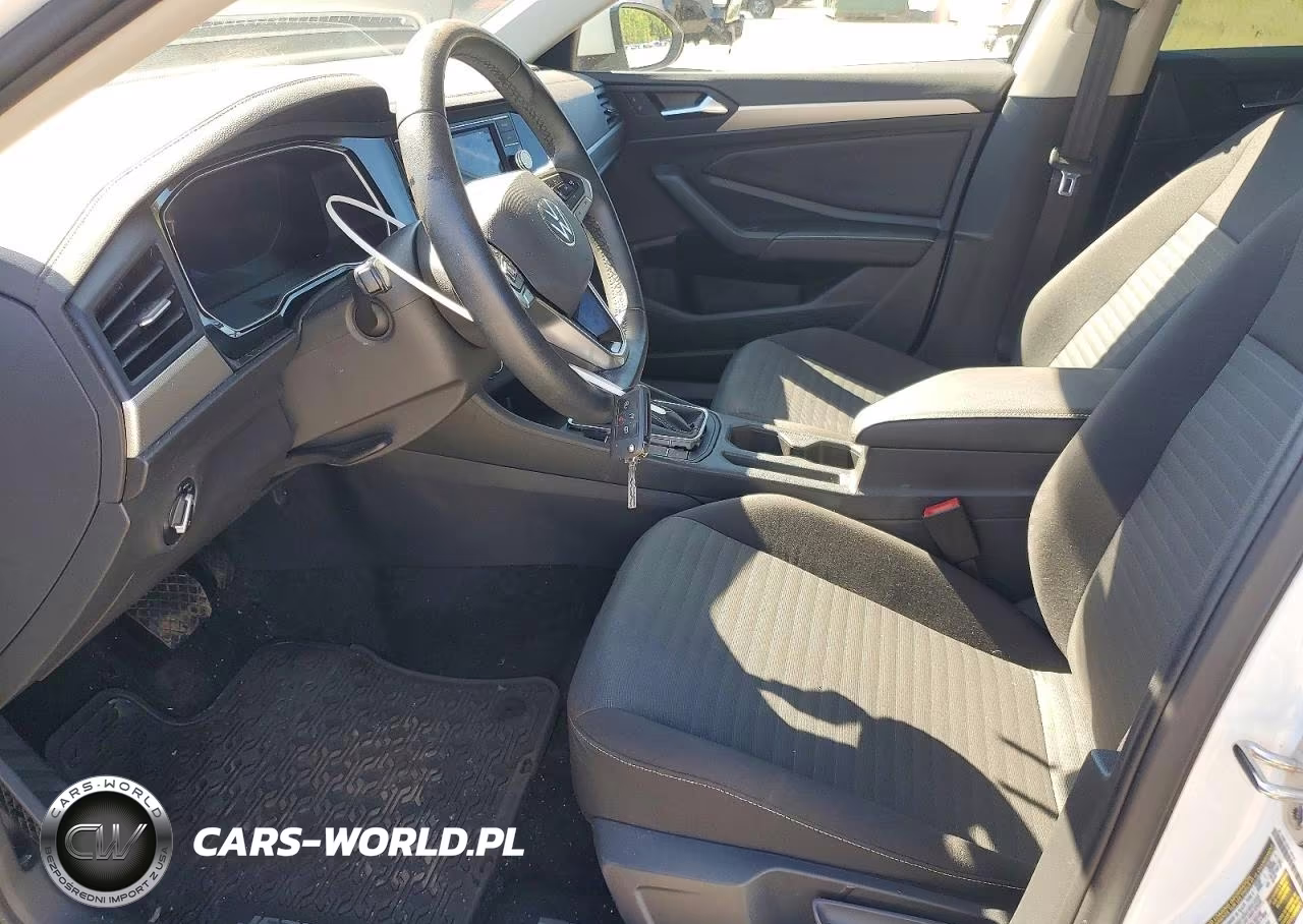 2024 Volkswagen Jetta S VIN:3VW5M7BU4RM069770 - 7