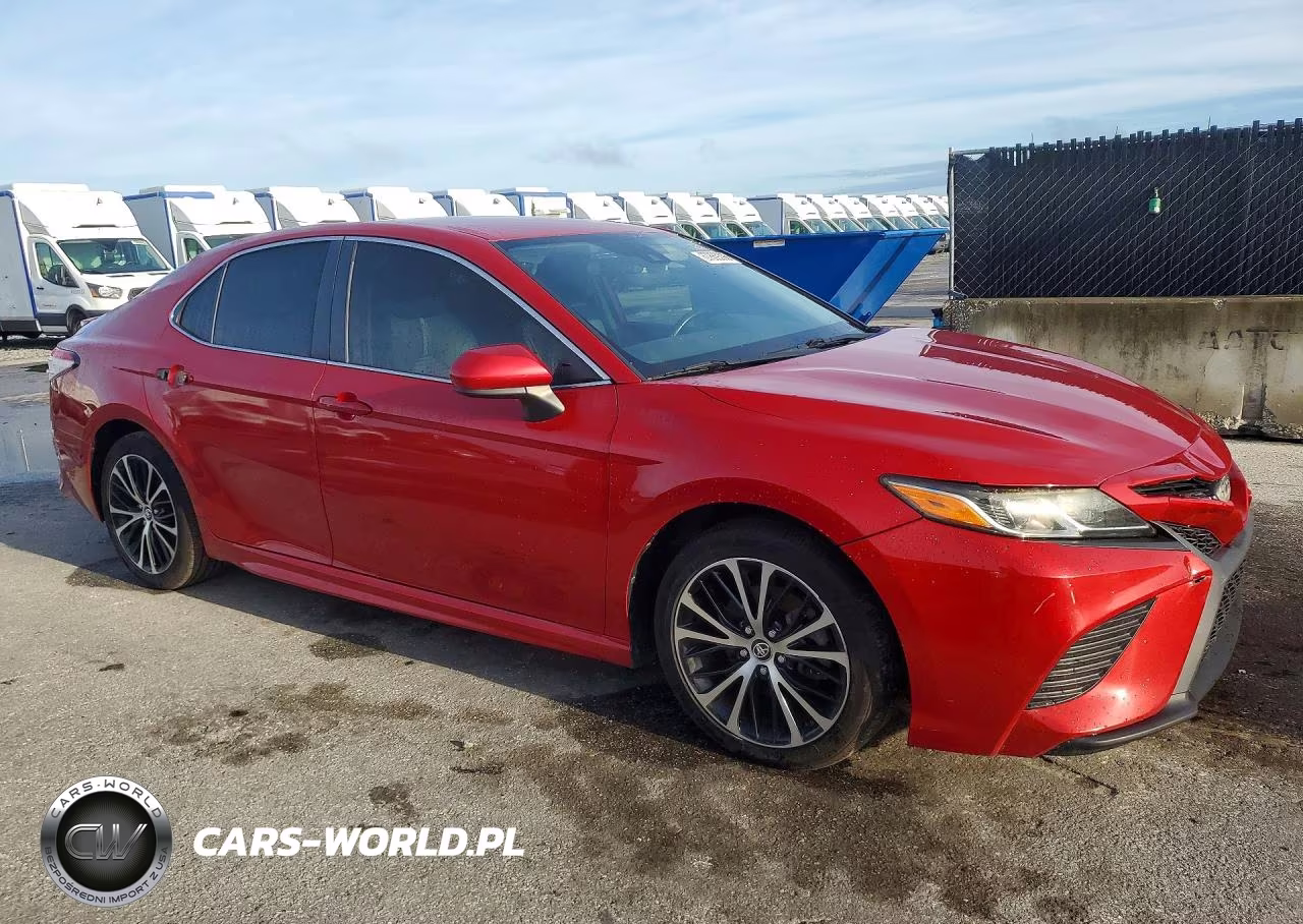 2019 Toyota Camry Se VIN:4T1B11HK8KU246755 - 4