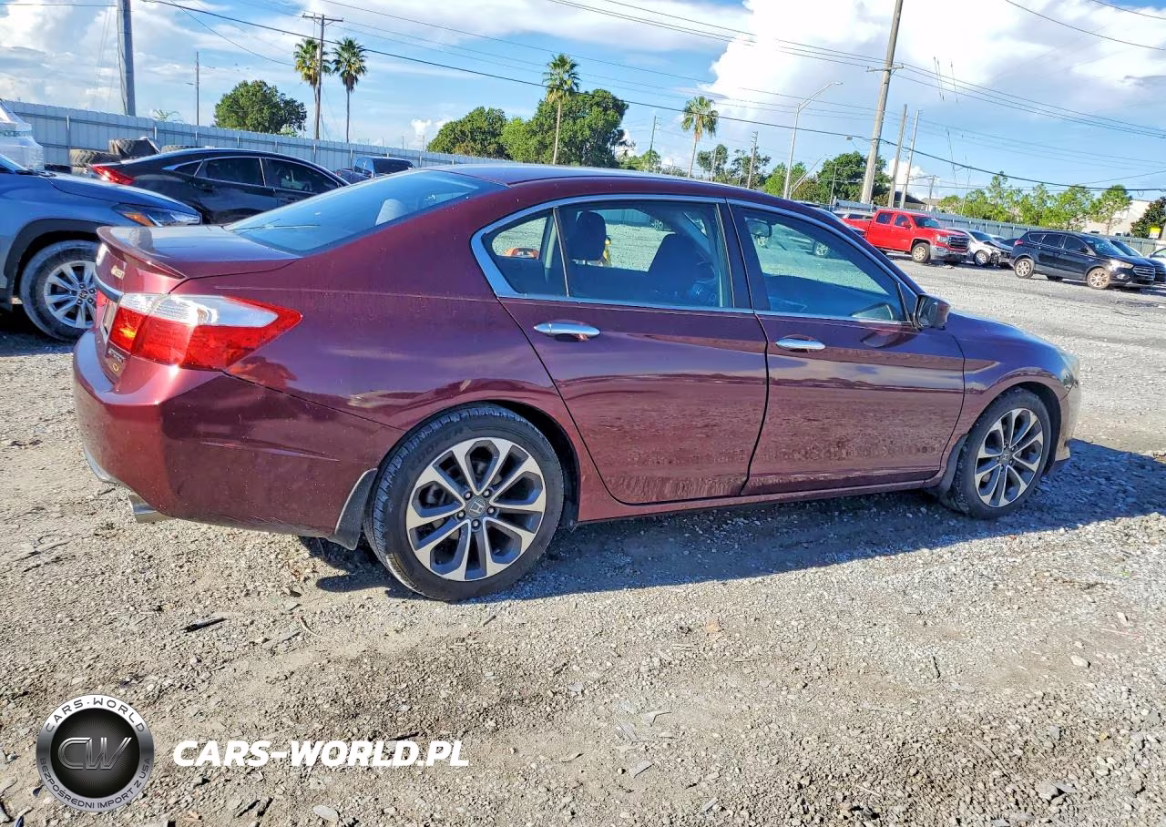 2015 Honda Accord Sport VIN:1HGCR2F55FA117854 - 3