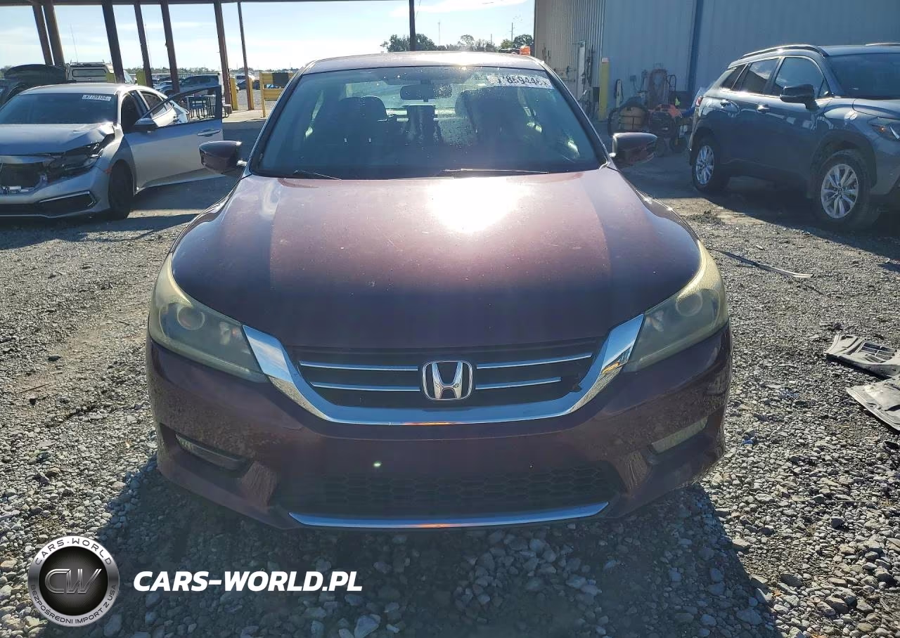 2015 Honda Accord Sport VIN:1HGCR2F55FA117854 - 5