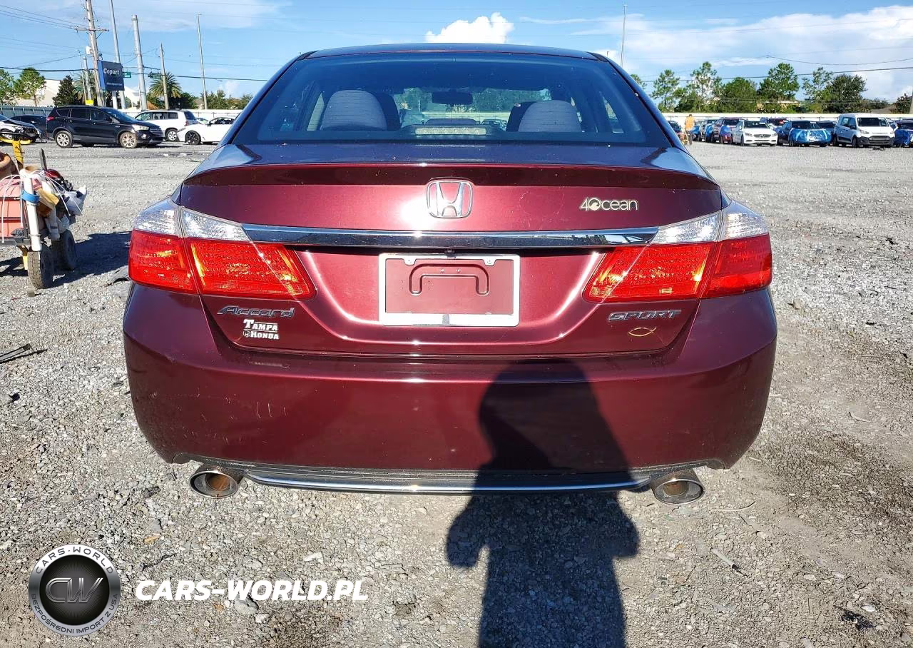 2015 Honda Accord Sport VIN:1HGCR2F55FA117854 - 6