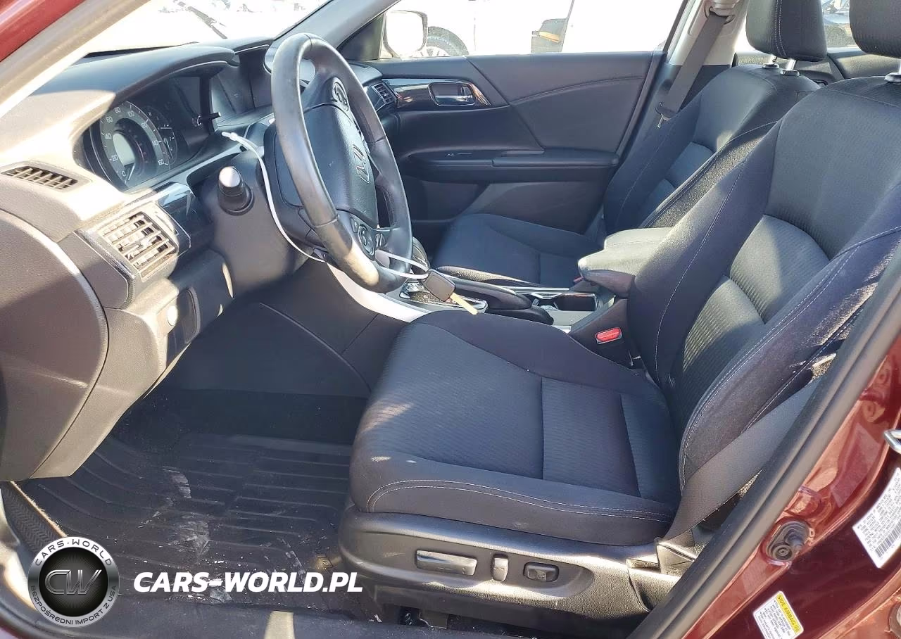 2015 Honda Accord Sport VIN:1HGCR2F55FA117854 - 7