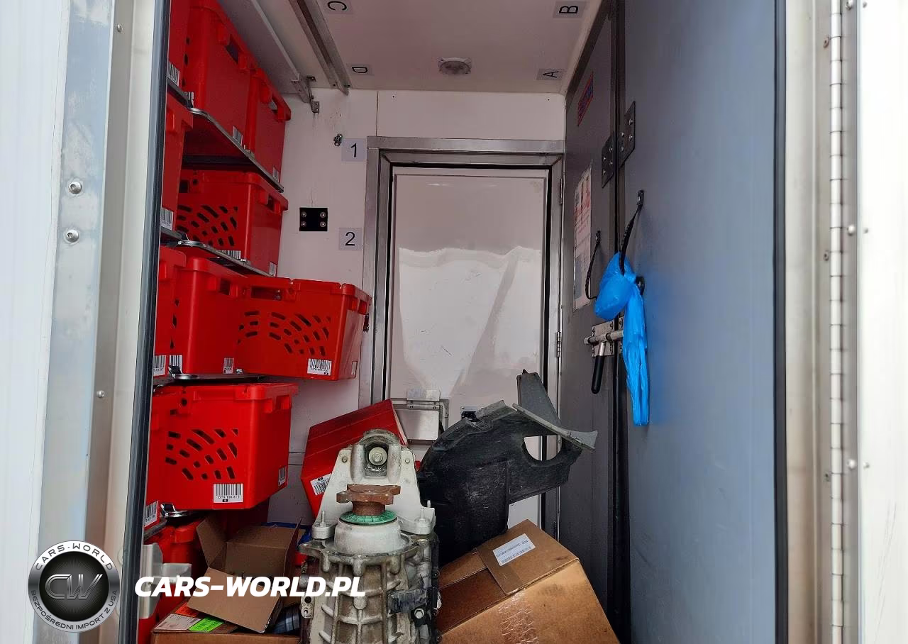 2022 Ford Transit T-350 VIN:1FDBW5Z89NKA39741 - 11