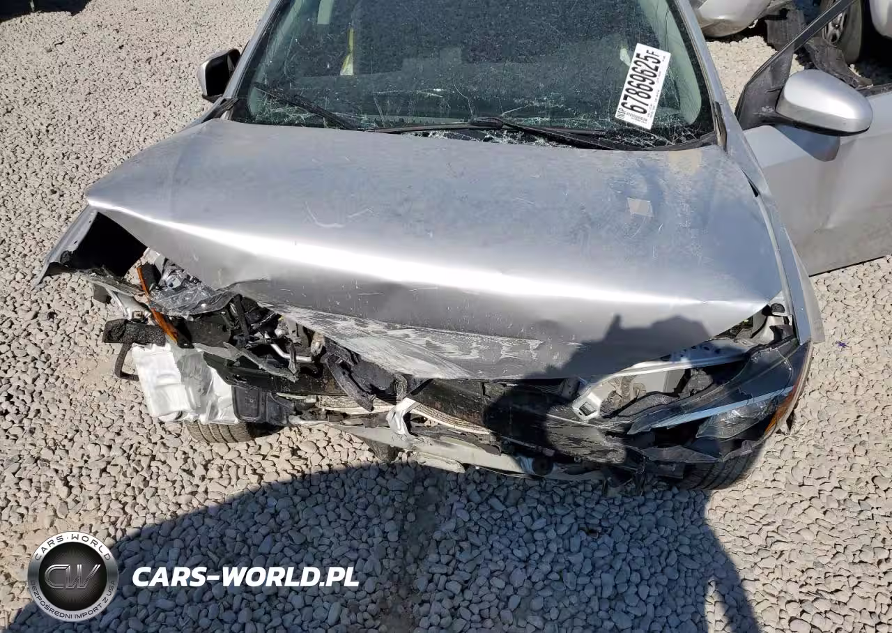 2019 Toyota Corolla L VIN:2T1BURHE1KC143663 - 11