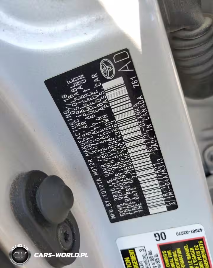 2019 Toyota Corolla L VIN:2T1BURHE1KC143663 - 13
