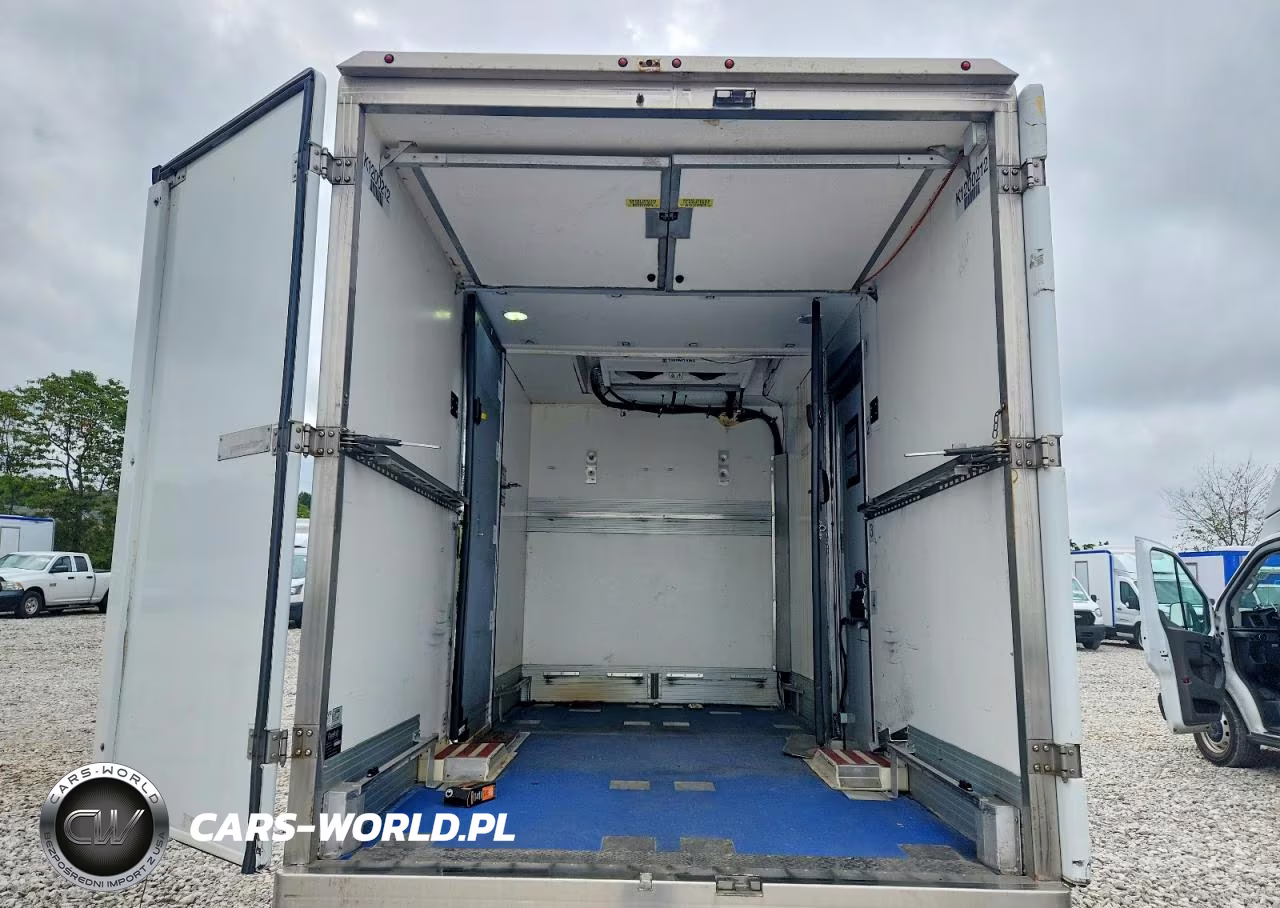2020 Ford Transit T-350 VIN:1FDBW5Z80LKB40261 - 10